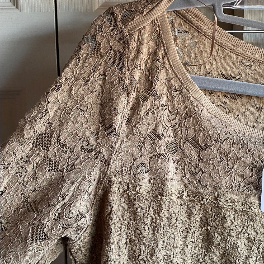 Free People NWT Bell Sleeve Stretch Cotton Blend Lace Top - Picture 7 of 11